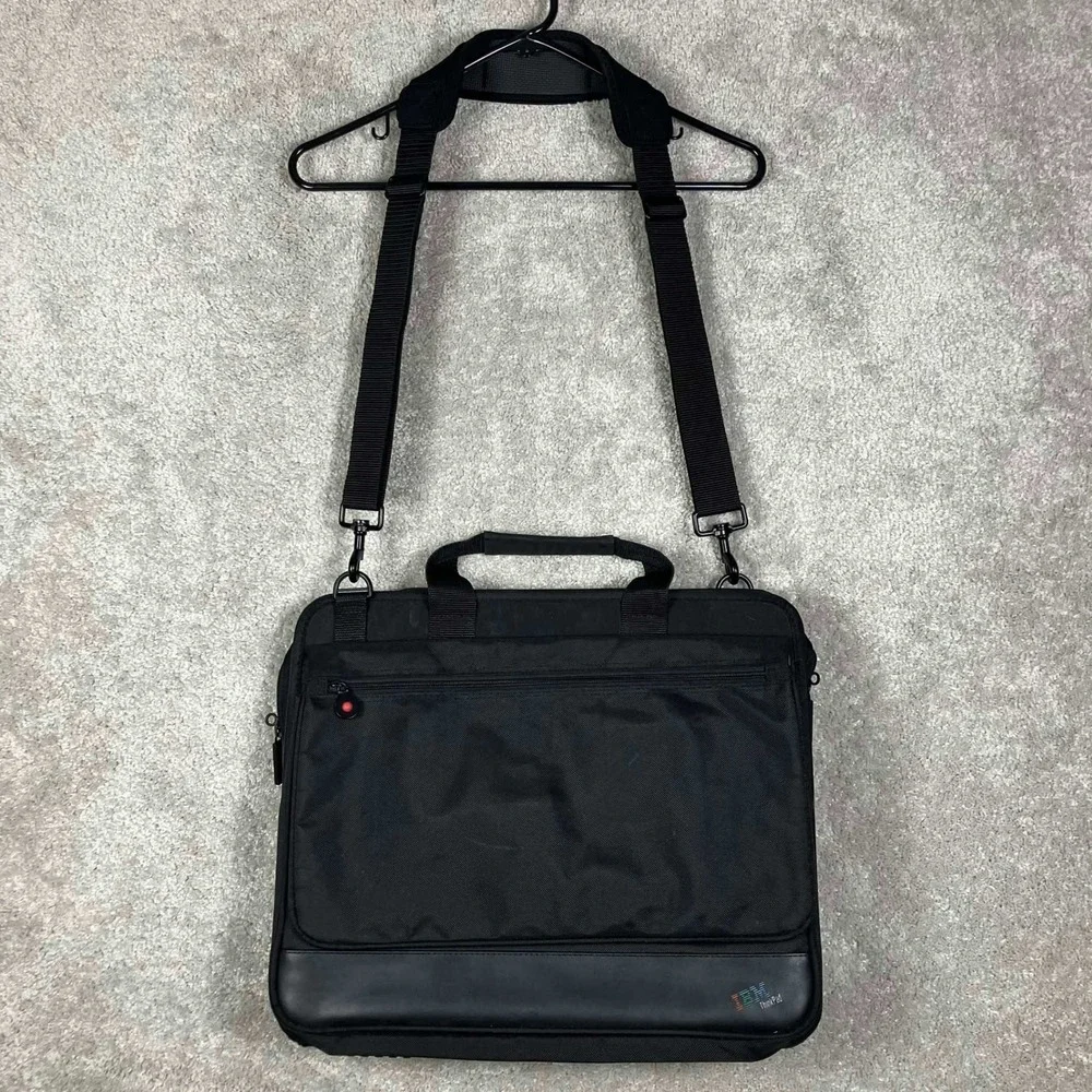 Vintage IBM ThinkPad Black Laptop Messenger Bag Briefcase Shoulder Strap 16